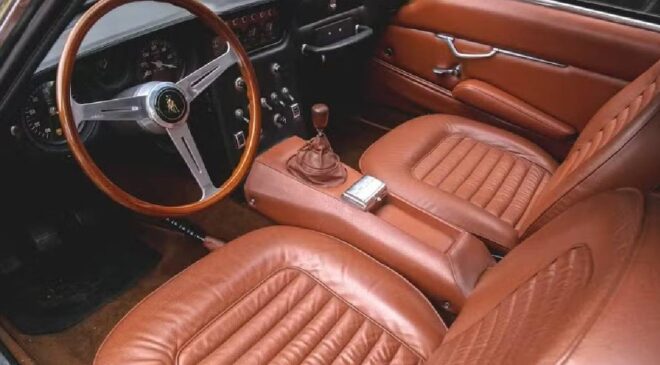 1967 Model Lamborghini 400 GT 2+2: Müzayededeki Büyüleyici Usta İşliği ve Sınırlı Üretim Efsanesi