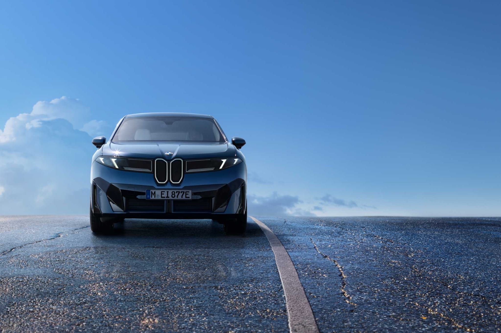 BMW iX3: Yeni Nesil Elektrikli Mobilitenin Başlangıcı ve Tasarım Dili