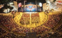 Çeşme Festivali Yeniden Başlıyor: Müzik ve Milli Gurur Dolu İki Gün