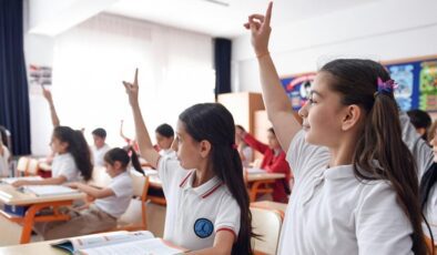 Devlet Okullarında Ücretsiz Yemek Uygulaması için Mecliste Yeni Teklifi Sunan Milletvekili