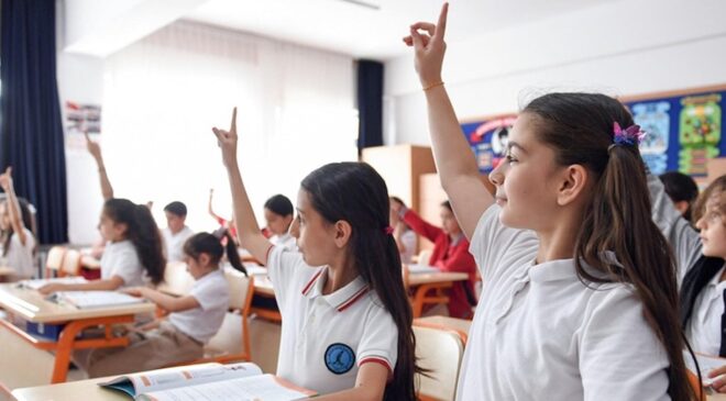 Devlet Okullarında Ücretsiz Yemek Uygulaması için Mecliste Yeni Teklifi Sunan Milletvekili