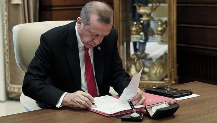 Kararnameyle Atamalar ve Görevden Alımlar: Bakanlıklar ve Kurullar İçin Güncel Görev Dağılımları