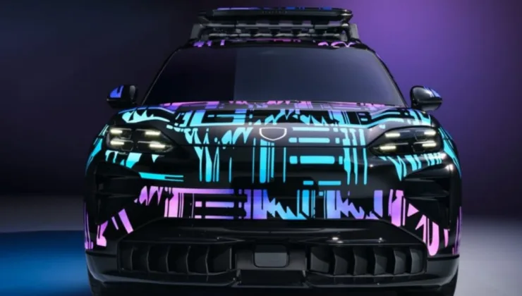 Porsche Cayenne’de Kablosuz Şarj Devrimi: Otomatik ve Güvenli Tehditleri Azaltan Yeni Nesil Sistemi